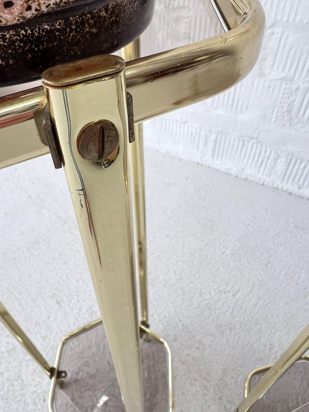 Tische: 80/90er Blumentisch I 2er Set – Gebraucht aus Walzenhausen von stilvollwohnen 6