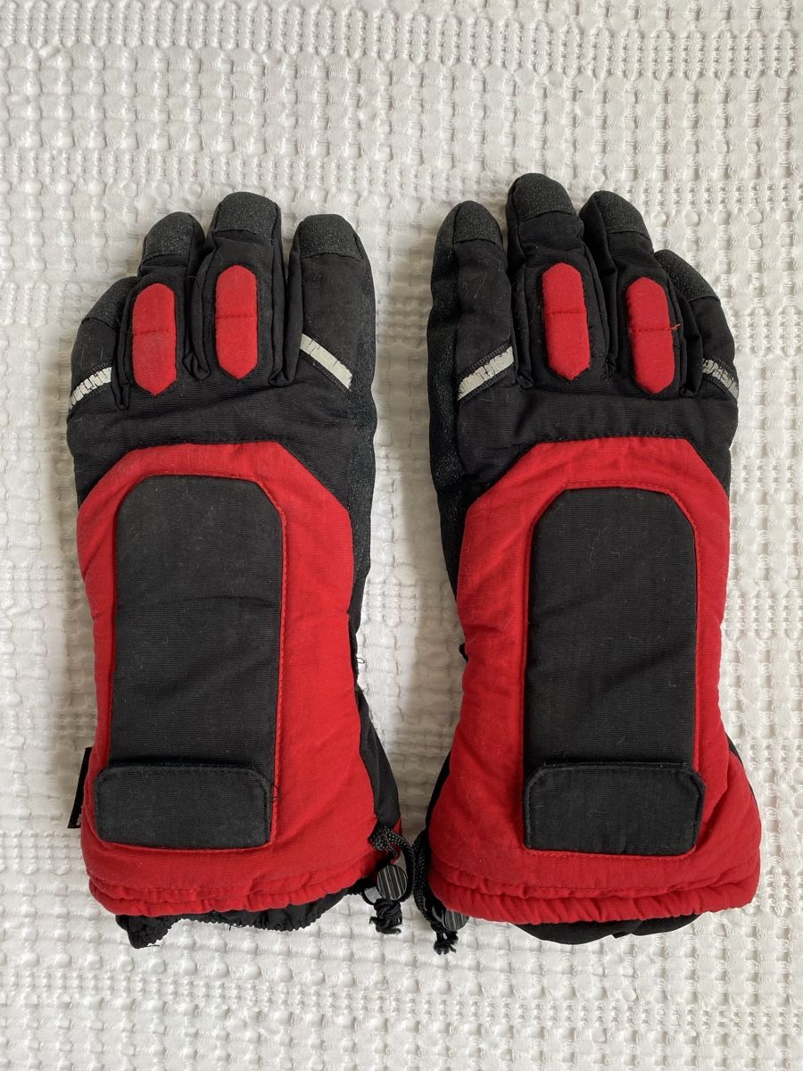 Kinderhandschuhe: Kinder Skihandschuhe Gr. 6 – Gebraucht aus Lyss von Shantishiva
