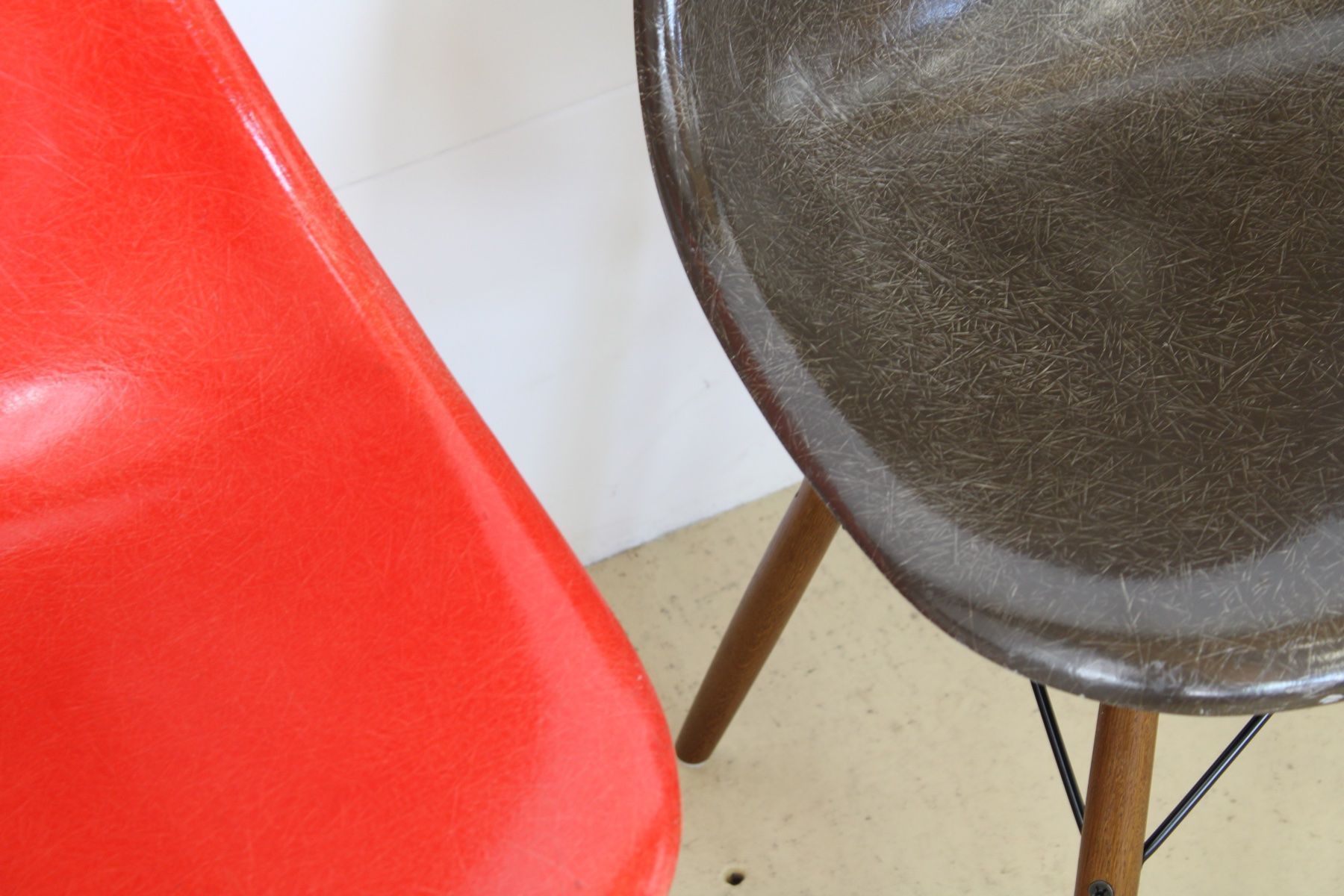Herman Miller Stühle: Eames Fiberglas Stühle, Hermann Miller – Gebraucht aus Meinisberg von atelier_TILIJA 6