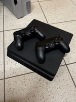 PlayStation 4 Slim mit 2 Controllern - Top Zustand!