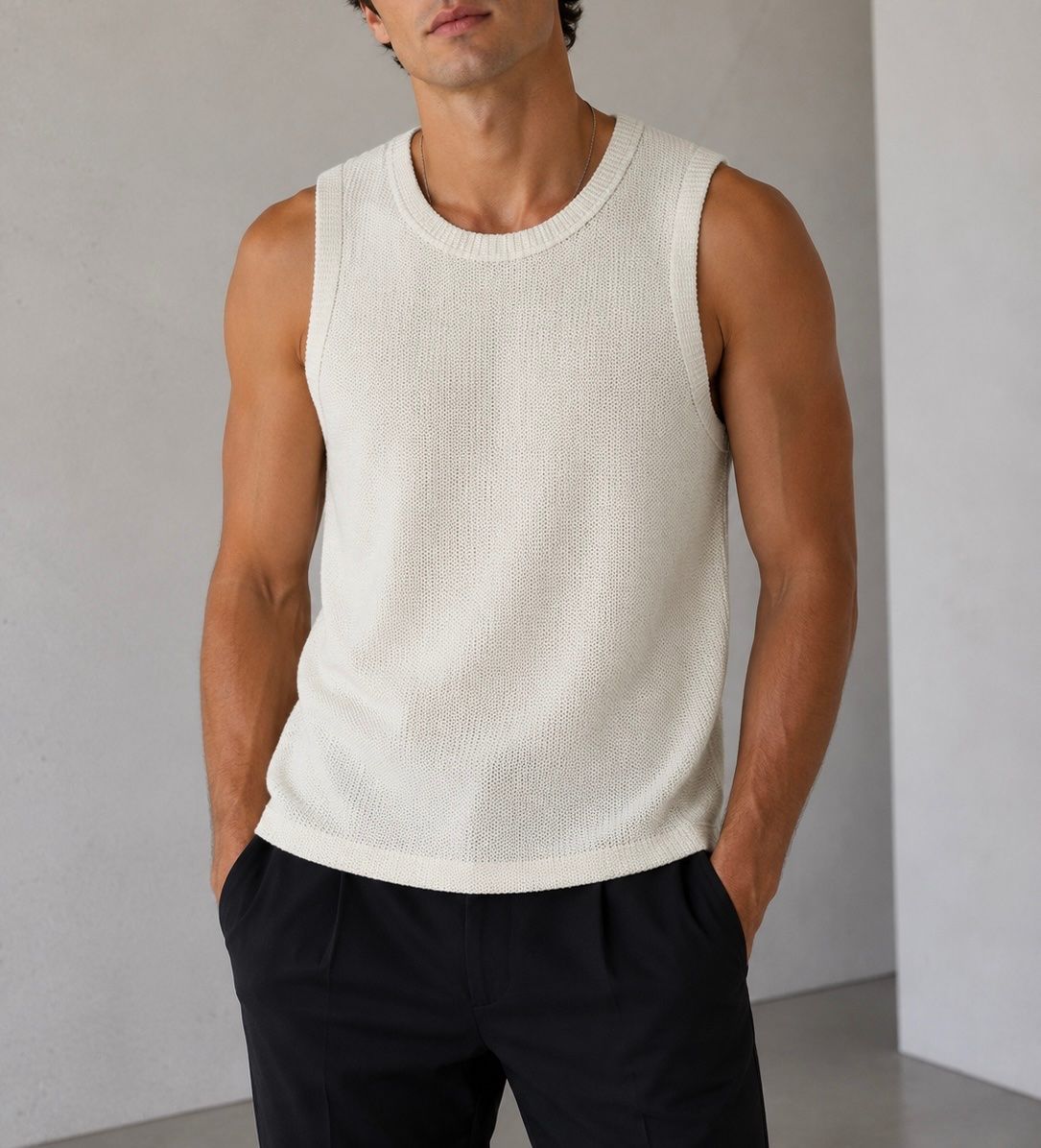 H&M T-shirt: H&M gestricktes Tanktop off-white Gr. M – Usato da Bottmingen venduto da ana_5hrv