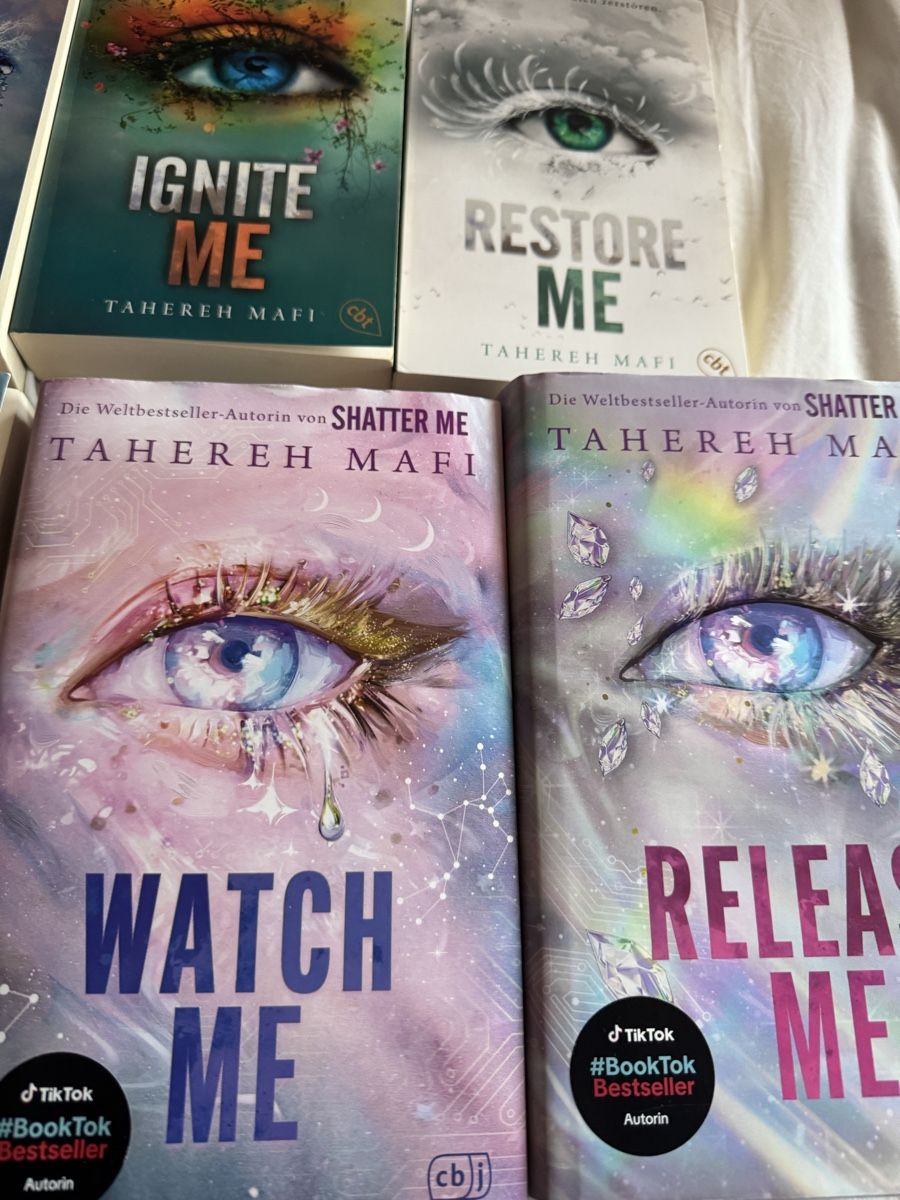 Libri: Alle Shatter Me Bücher- Tahereh Mafi – Nuovo (secondo la descrizione) da Weite venduto da Quarantino 4