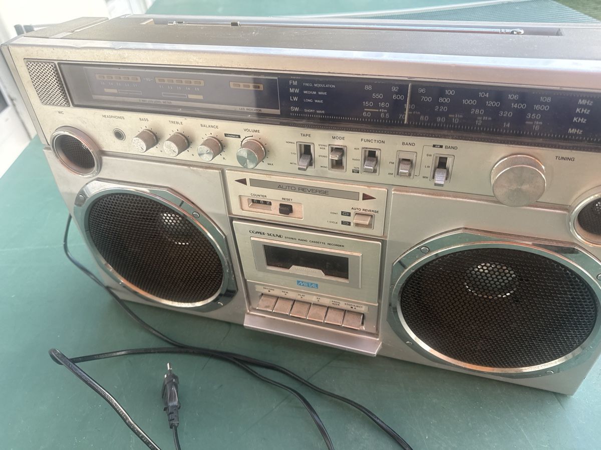 Radios: Radio/Cassetten Recorder – Gebraucht aus Horriwil von Carrera68 1