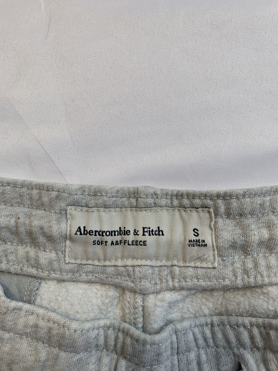Abercrombie Pantaloni: Abercrombie Shorts, Size S – Usato da Münchenstein venduto da Alpinevintage 1