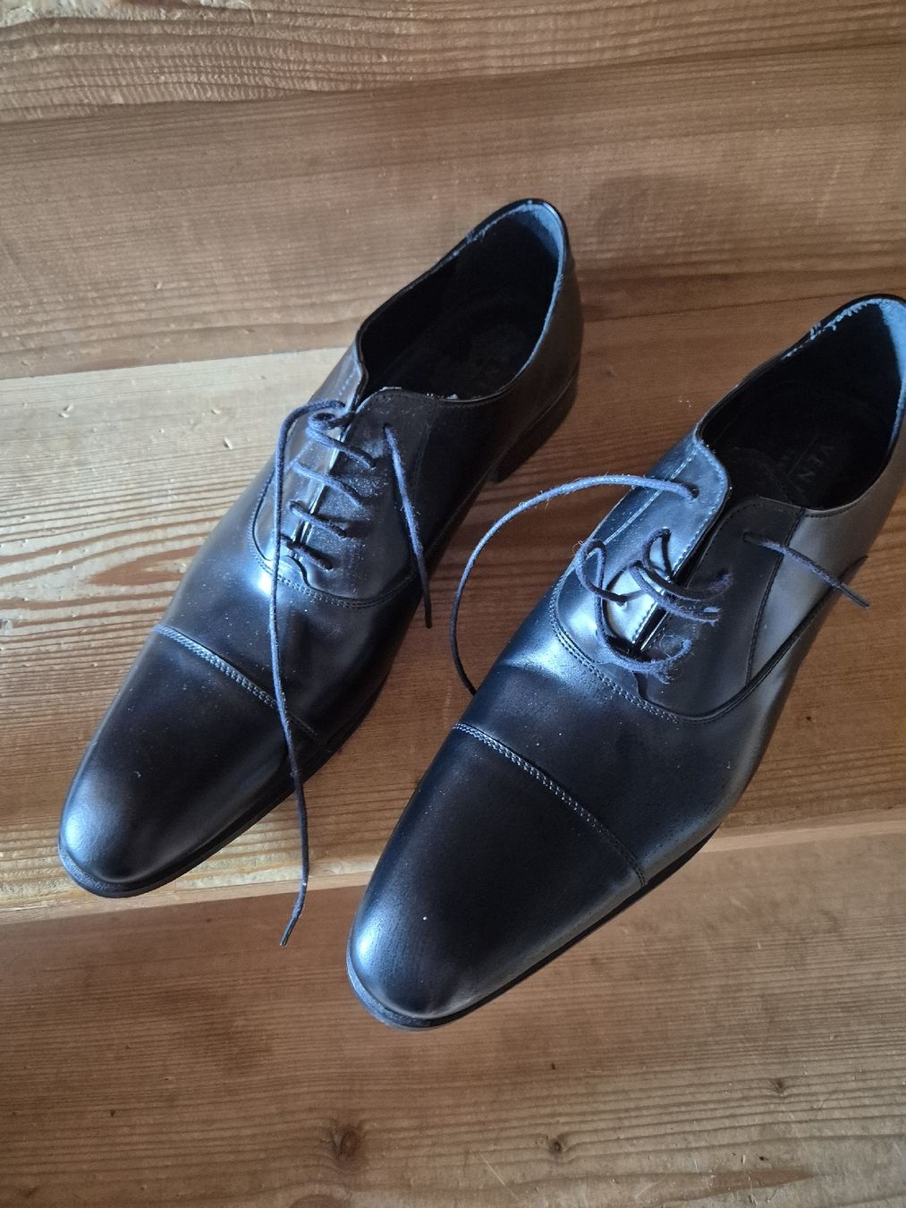 Chaussures hommes: Herren Schnürschuhe schwarz Leder Grösse 44 – Neuf (Voir description) à Grandval par JeroenK