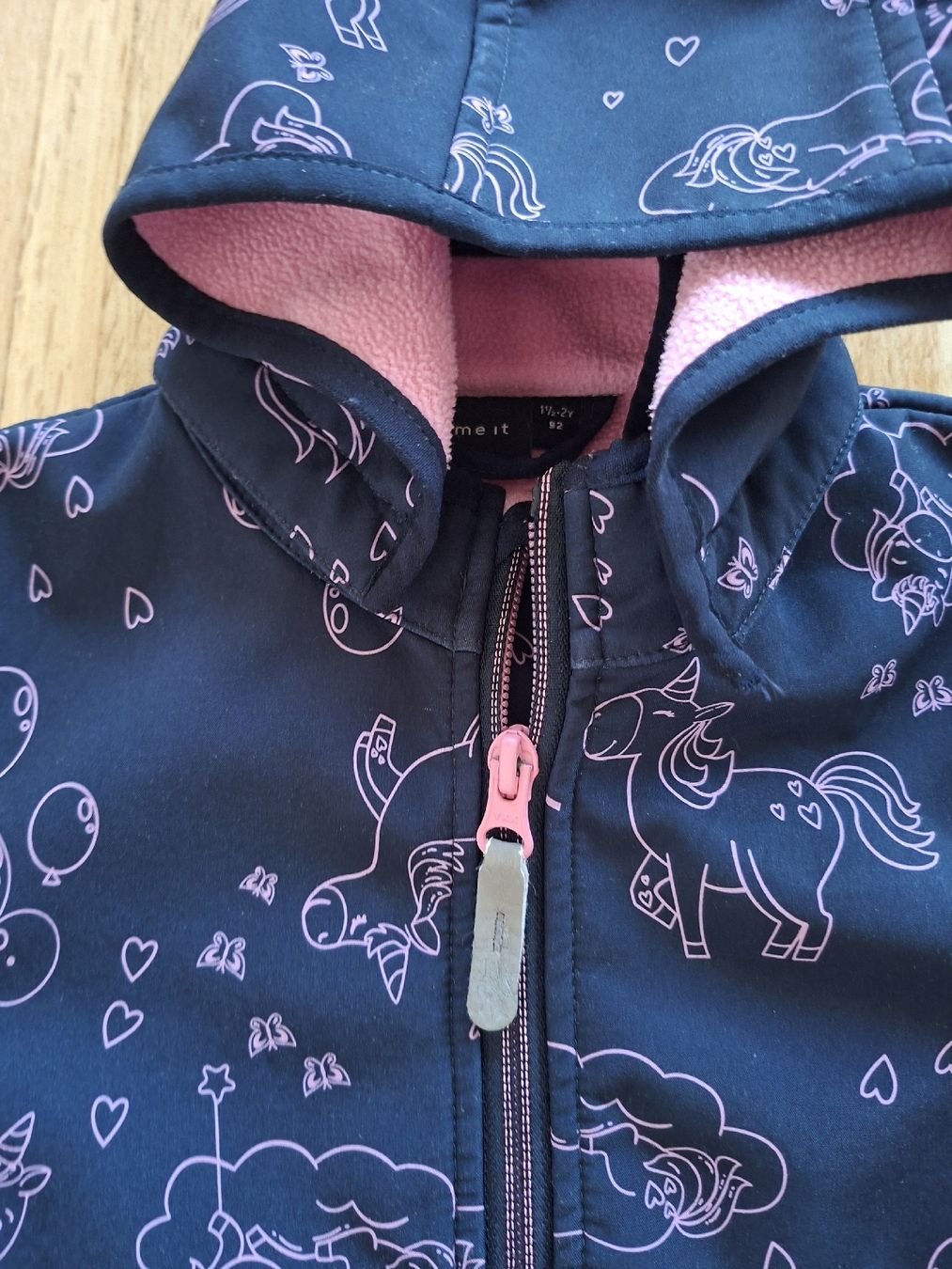 Name It Giacche & Cappotti: Softshelljacke Name It Einhorn dunkelblau Grösse 92 – Usato da Wallisellen venduto da rahelr90 3