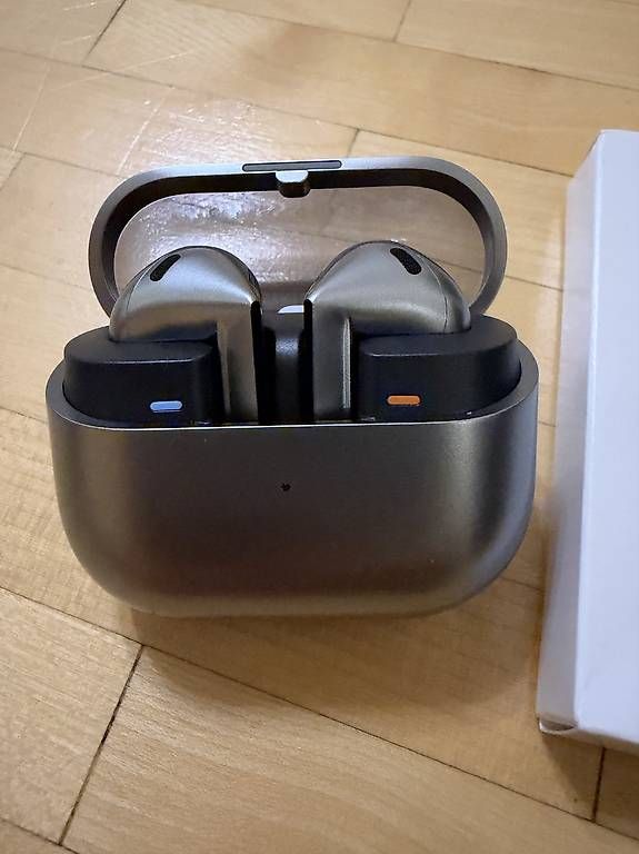 Cuffie: Samsung Galaxy Buds 3 – Usato da Scherzingen venduto da polini42 1