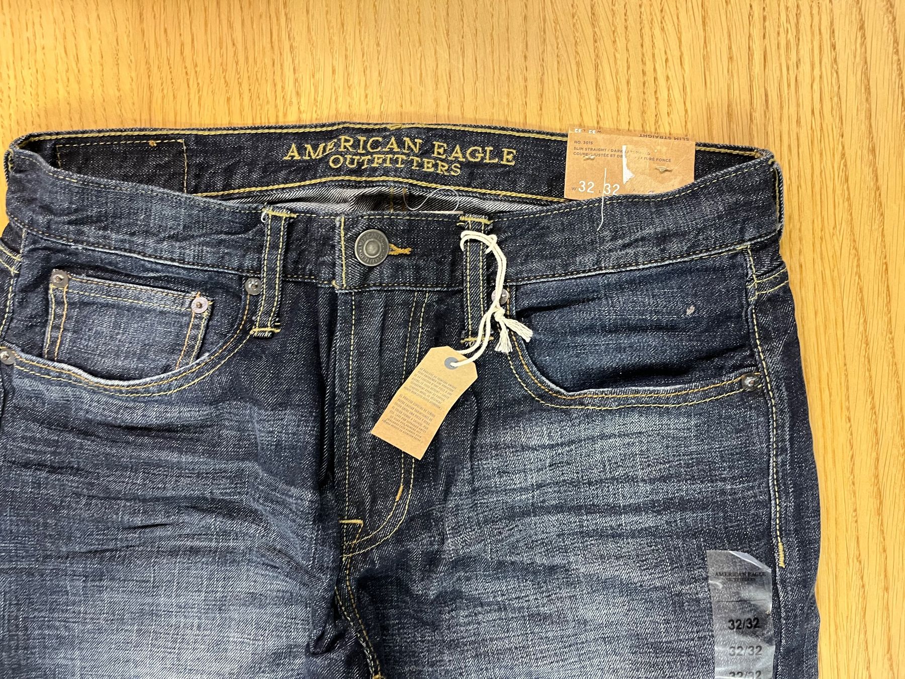 American Eagle Jeans: AMERICAN EAGLE OUTFITTERS, Jeans, Gr. 32/32 – Nuovo (secondo la descrizione) da Netstal venduto da spaltflo01 2