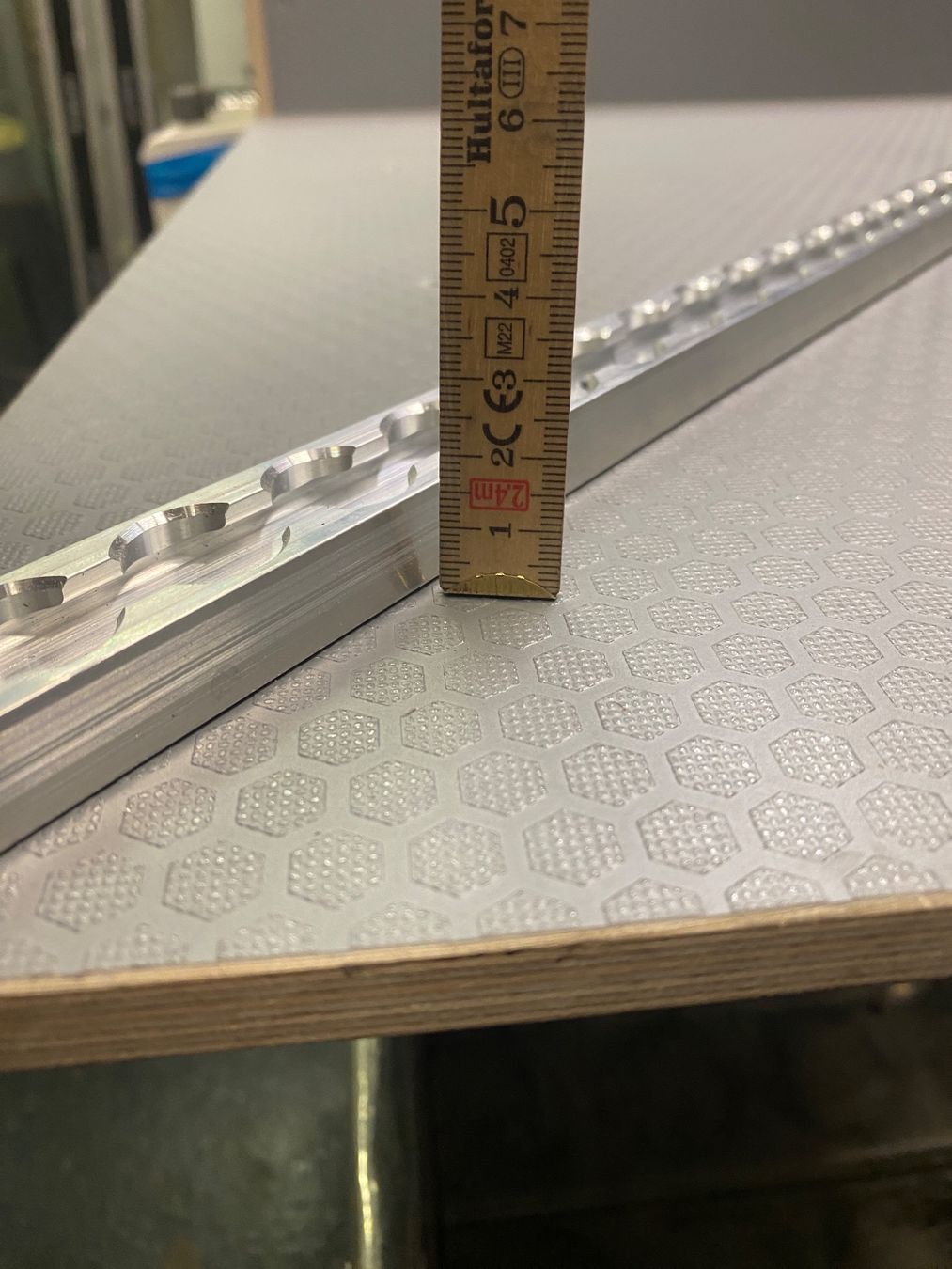 Tutti gli attrezzi: Zurrschiene mit Fittingen – Usato da Wabern venduto da HK-Design 7