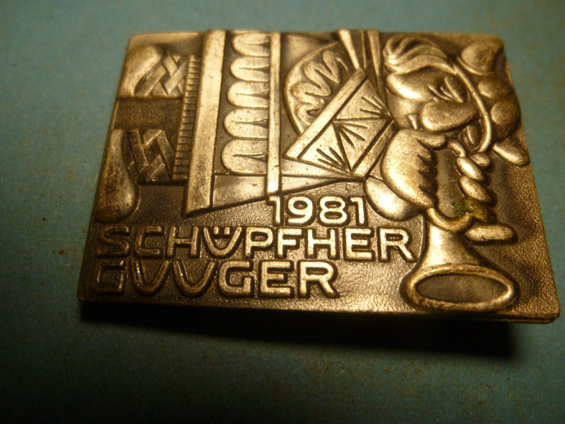 Placchette & Badge: SCHÜPFER GUGGER 1981 SILBER – Usato da Ried (Muotathal) venduto da Mandarin02