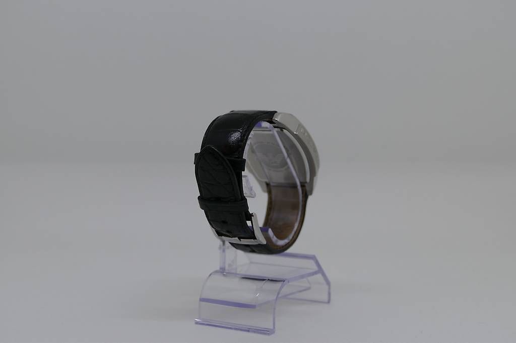 Armani Orologi: Armani Watch sur cuir – Usato da lausanne venduto da ExpressionOfTime 3