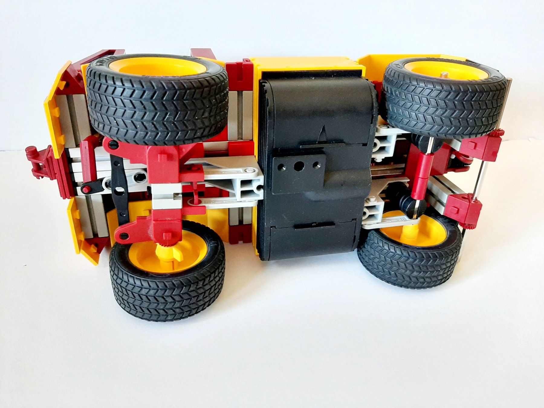 Fischer Spielzeuge: Fischertechnik Lastwagen – Gebraucht aus Flaach von maj_w_ 1