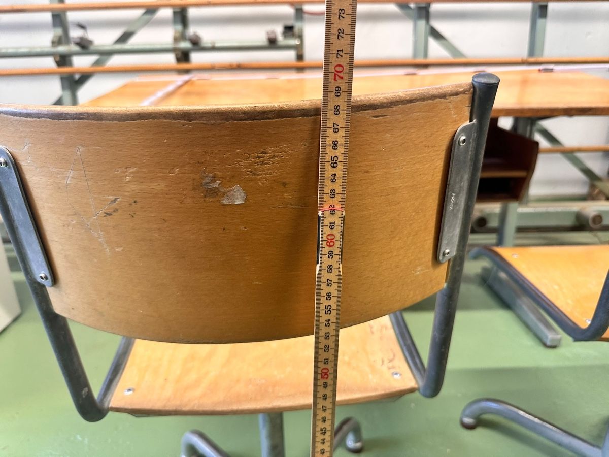 Scrivanie: Kinderpult mit zwei Stühlen – Usato da Regensdorf venduto da Rina49 5