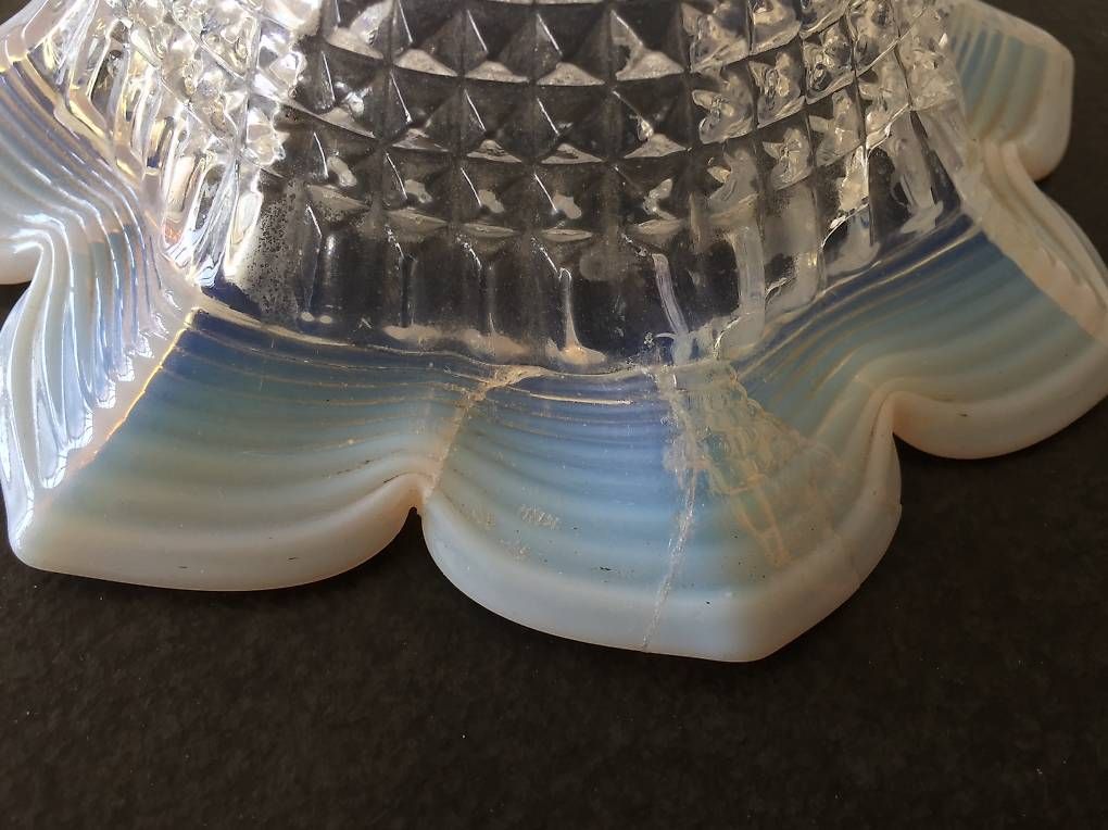 Lampadari & plafoniere: Antiker Kronleuchter mit 5 Glas-Schirm – Usato da Niederrohrdorf venduto da S056 4