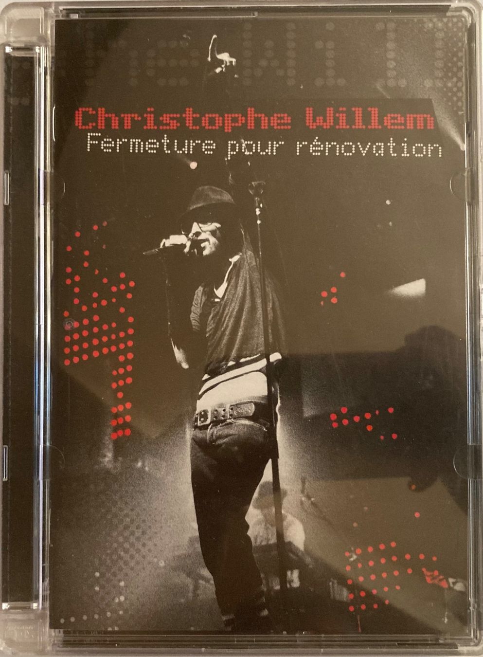 Tutti i DVDs: CHRISTOPHE WILLEM - FERMETURE POUR RÉNOVATION – Usato da Poliez-Pittet venduto da Newtown-Records