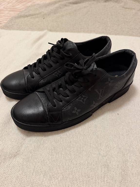 Herrenschuhe: Louis Vuitton Schuhe Gr. 8.5  – Neu und originalverpackt aus Recherswil von Leonora1997