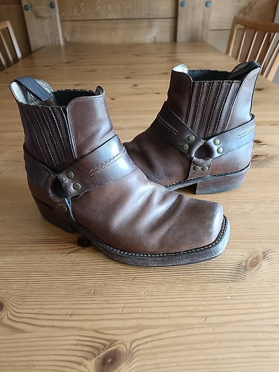 Sancho Abarca Scarpe da donna: Sancho Lederstiefel Gr. 40 – Usato da Hosenruck venduto da dan_f9jl