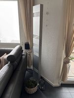 Moderne Design-Stehleuchte 