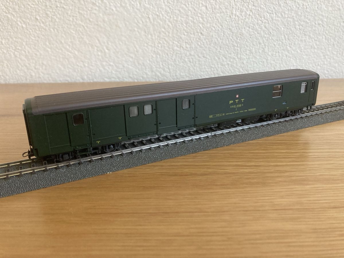 Roco Modellini di ferrovie: EW II Postwagen PTT – Usato da Winterthur venduto da Whitefish
