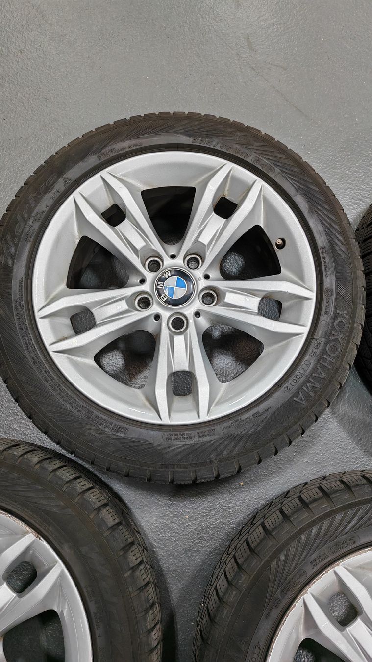 Pneumatici & Ruote complete: Bmw X1 Kompletträder Winter – Usato da Oberengstringen venduto da 156driver 4