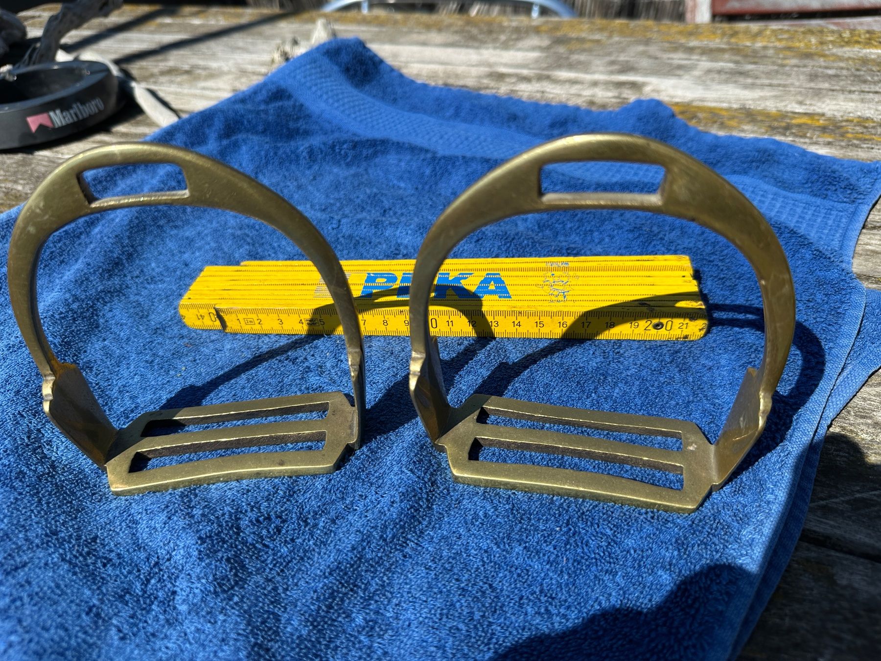 Selle & Accessori: alte Messing Steigbügel – Usato da Zürich venduto da atlantis77