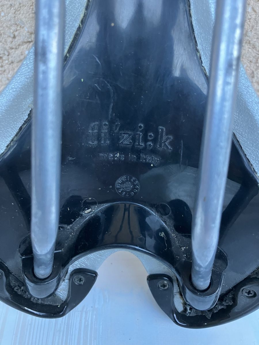 Fizik Pezzi di ricambio: Rennvelosattel Fizik Pavé – Usato da Trimbach venduto da cendira 8