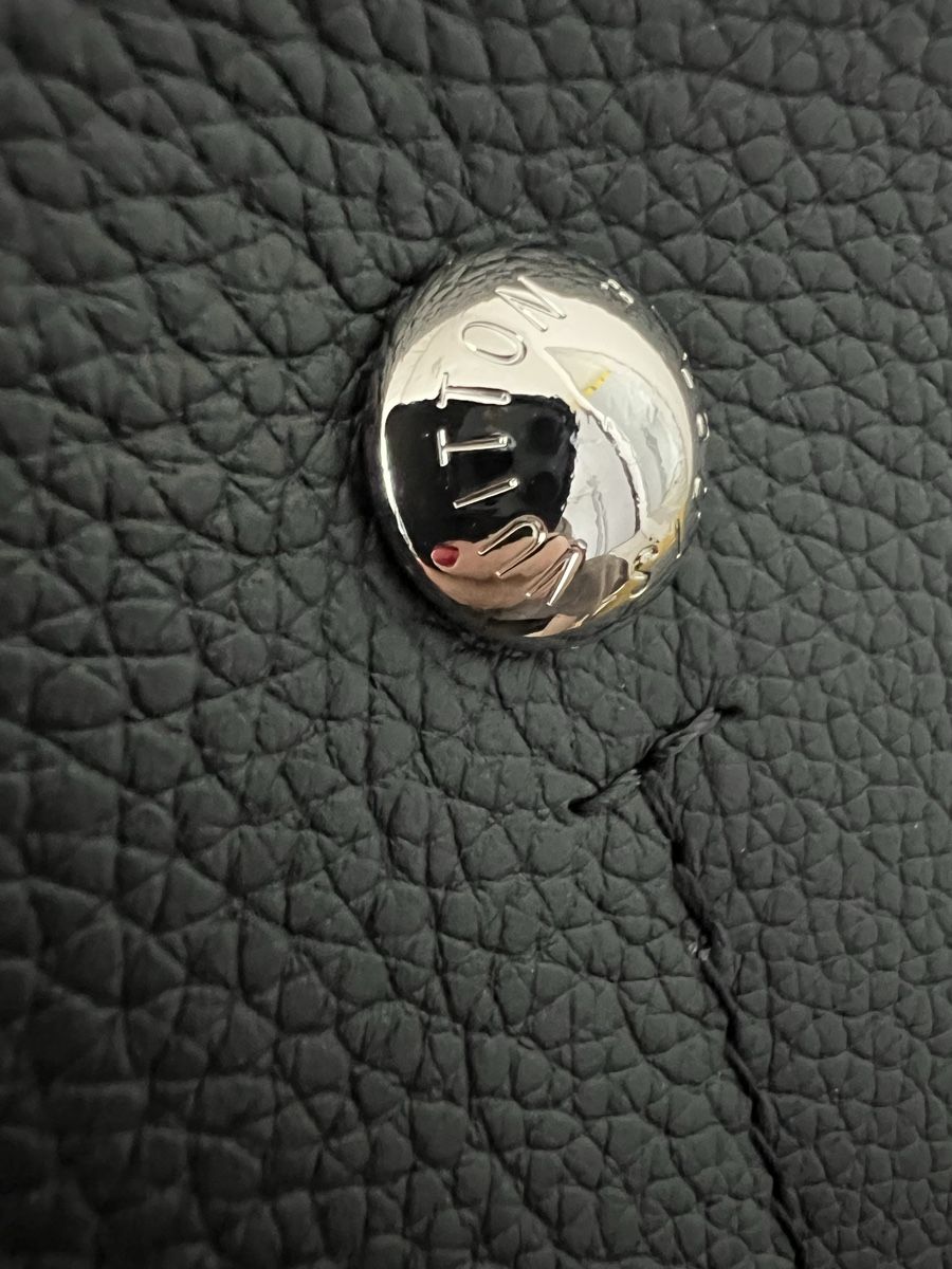 Louis Vuitton Borse da donna: Louis Vuitton Carmel – Nuovo e nell'imballaggio originale da Zürich venduto da ReStyle. 9