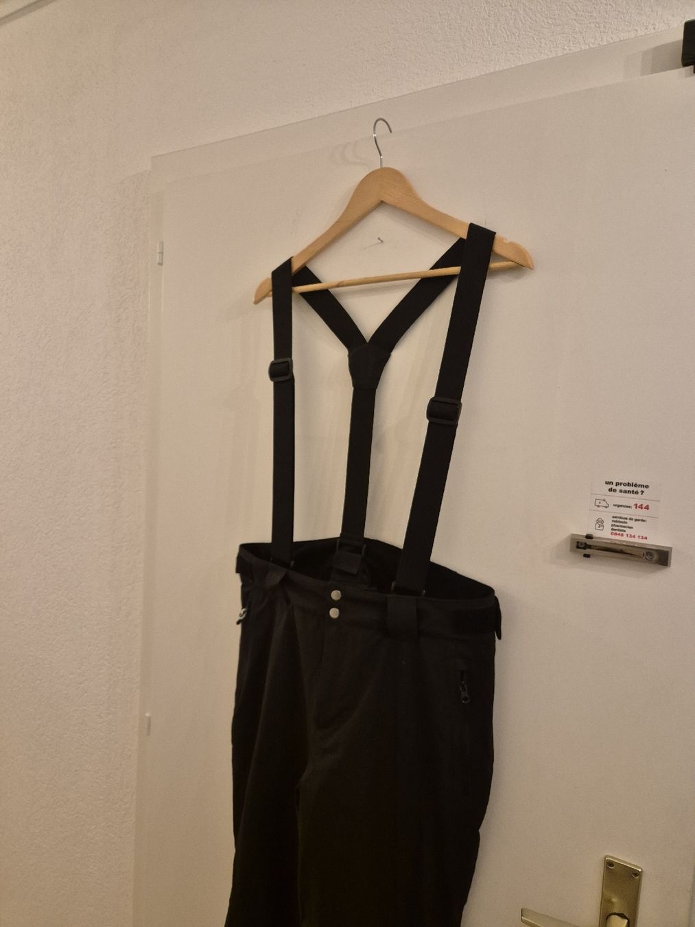 Pantaloni: Pantalon de skis DARE2B – Usato da Le Locle venduto da CHEGUA 1