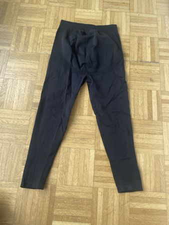 Umstandshose Leggings schwarz Grösse M gebrauchter Zustand