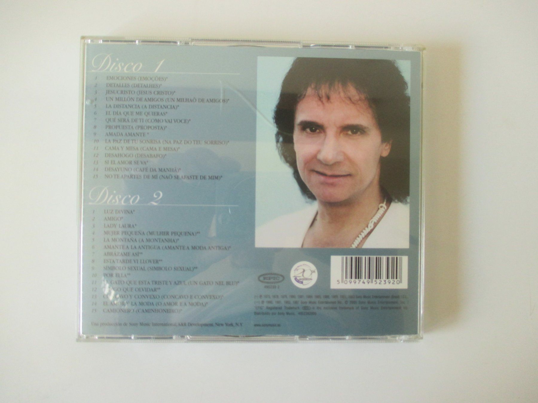 CD: ROBERTO CARLOS  "30 Grandes Canciones"   2 CDs – Usato da Zürich venduto da Daniel517 2
