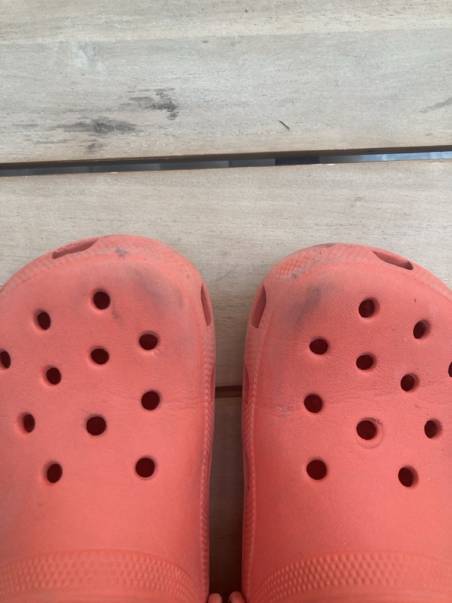 Crocs Chaussures garçon: Crocs Gr 2 / 4 – D'occasion à Laupen BE par stef_h 4