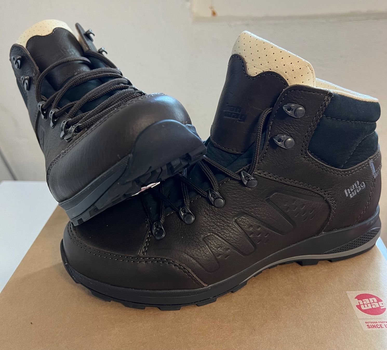 Hanwag Damenschuhe: Wanderschuhe von Hanwag – Neu und originalverpackt aus Wetzikon ZH von Nakari11 3