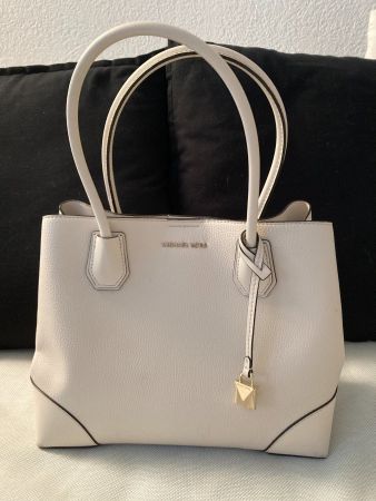 Michael Kors Mercer Gallery