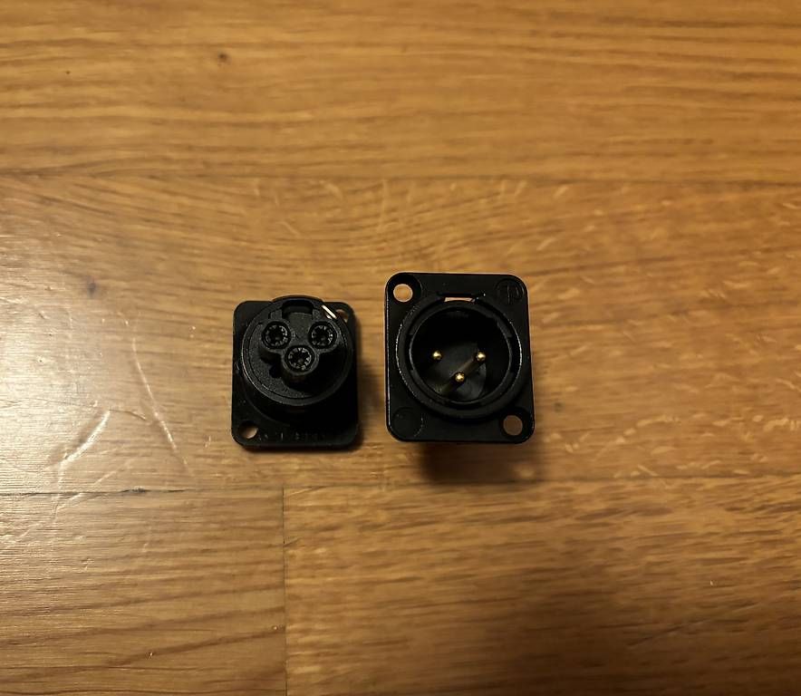 Spine: Neutrik NC3MD S-1-B Einbaubuchse NEU! – Nuovo e nell'imballaggio originale da Zürich venduto da BenJoMusic 2