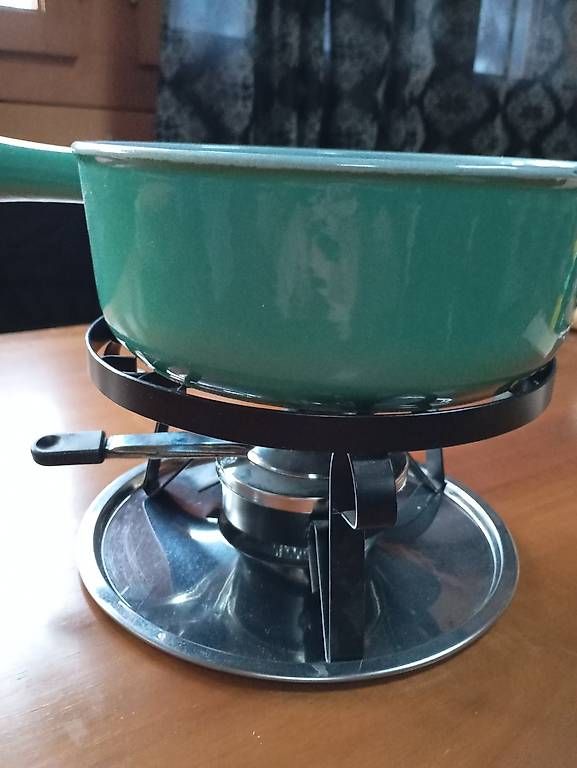 Elettrodomestici da cucina: Zu Verkaufen  – Usato da Aeschiried venduto da rom-v657