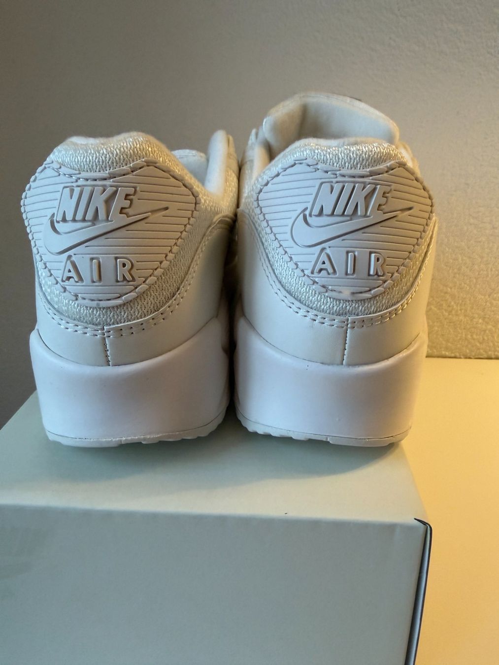 Nike Scarpe da uomo: Nike Air Max 90 Recraft Sail – Usato da Ennenda venduto da KUROI14 3