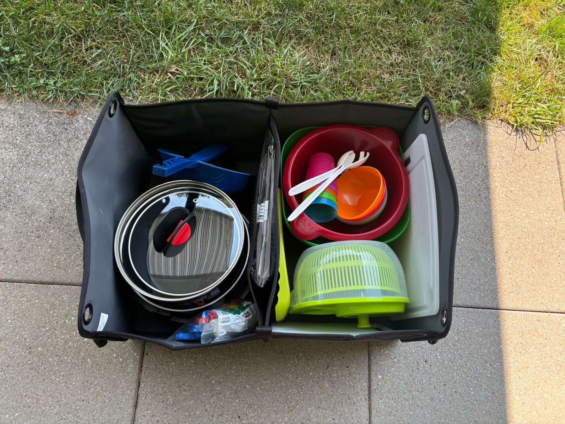 Accessori: Caisse de camping Thule Go Box + ACCESSOIRES – Usato da Pully venduto da philchol