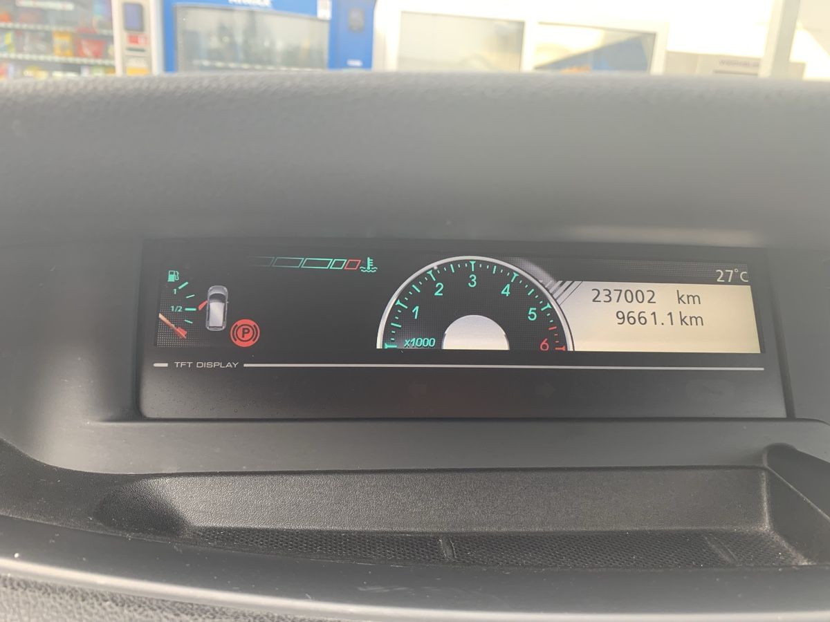 Renault Autos: Renault Scenic 1.6 dci 130 – D'occasion à Muttenz par Benet01 4