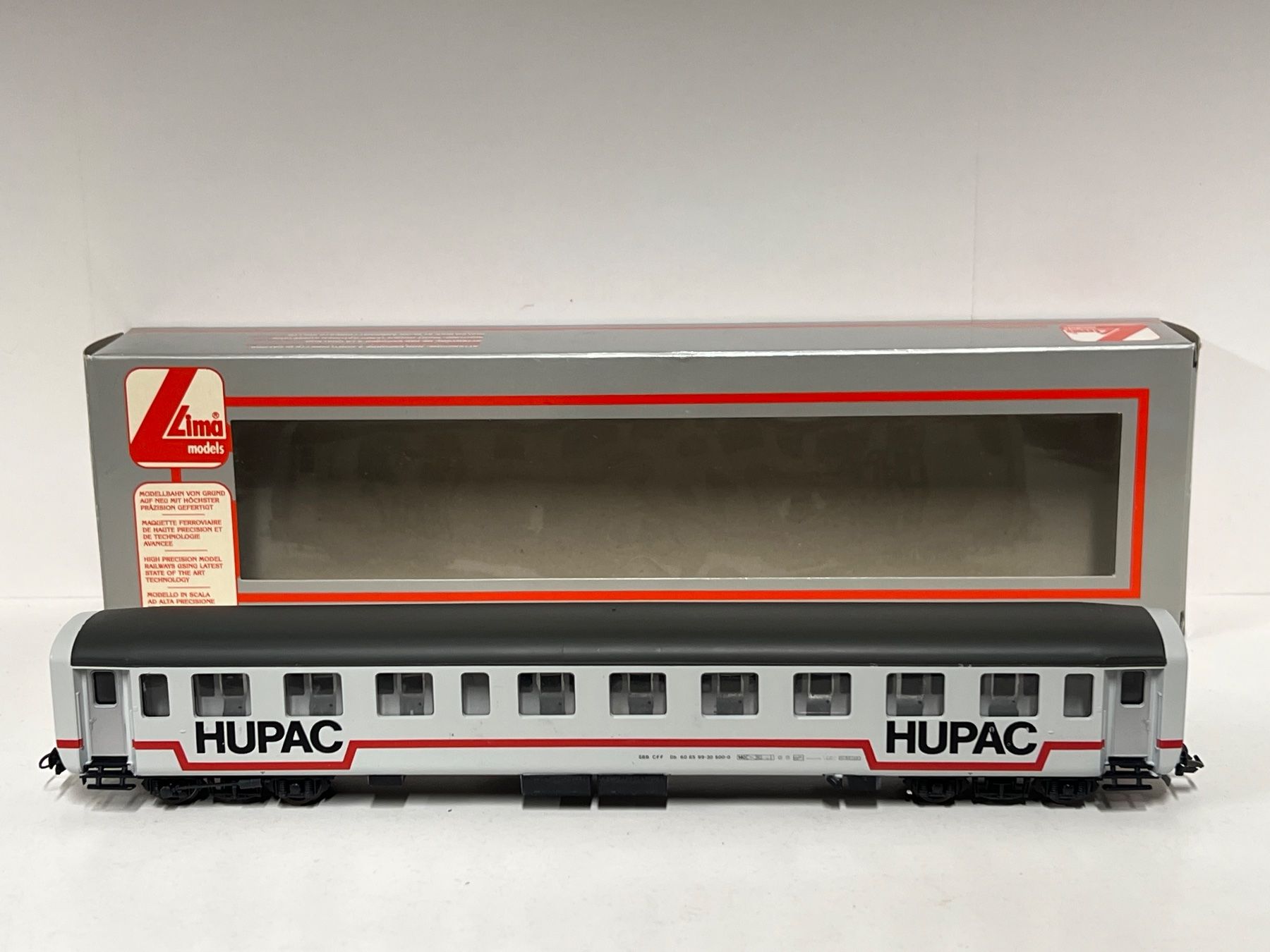 Lima Modellini di ferrovie: Lima  HUPAC mit LED Innenbeleuchtung H0 DC – Usato da Geroldswil venduto da TopTrain54