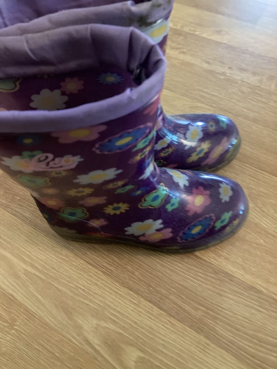 Scarpe per ragazzi: Kinder Gummistiefel Gr. 30 – Usato da Emmenbrücke venduto da JJ_89 5