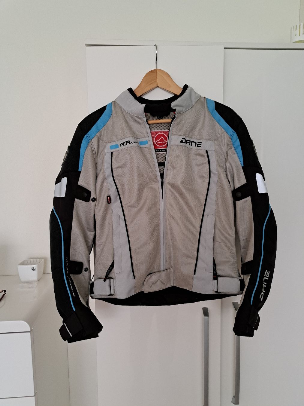 Giacche: Sommer-Motorradjacke Damen 38 – Usato da Amriswil venduto da Adihas