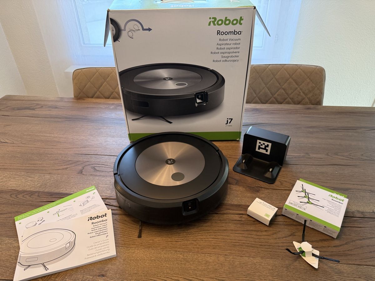 Irobot Aspirapolveri & Accessori: iRobot Roomba j7 – Saugroboter – Usato da Luzern venduto da Cristian78 4