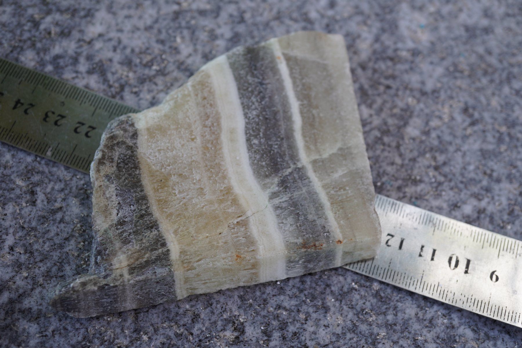Minerali & Pietre curative: Bänder Aragonit    Platte  Räumung    (1) – Nuovo e nell'imballaggio originale da Eschenbach SG venduto da topstone 7