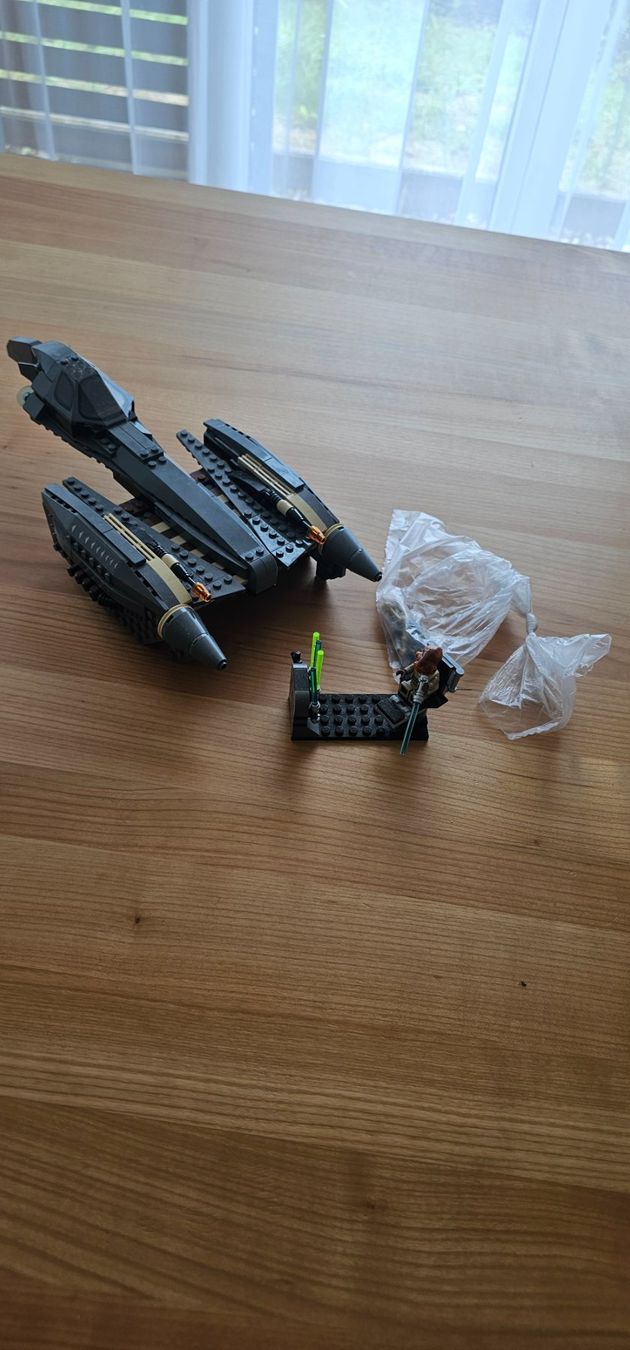 Star Wars Kit di costruzioni: Lego Star Wars 8095 – Usato da Sempach venduto da Bdana