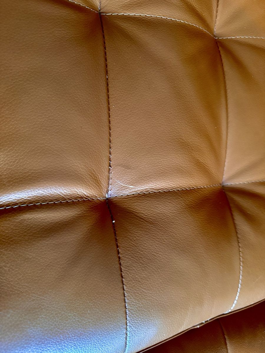 Sofas: Sofa brown leather 2-seater used condition – Gebraucht aus Bern von bia_695q 1