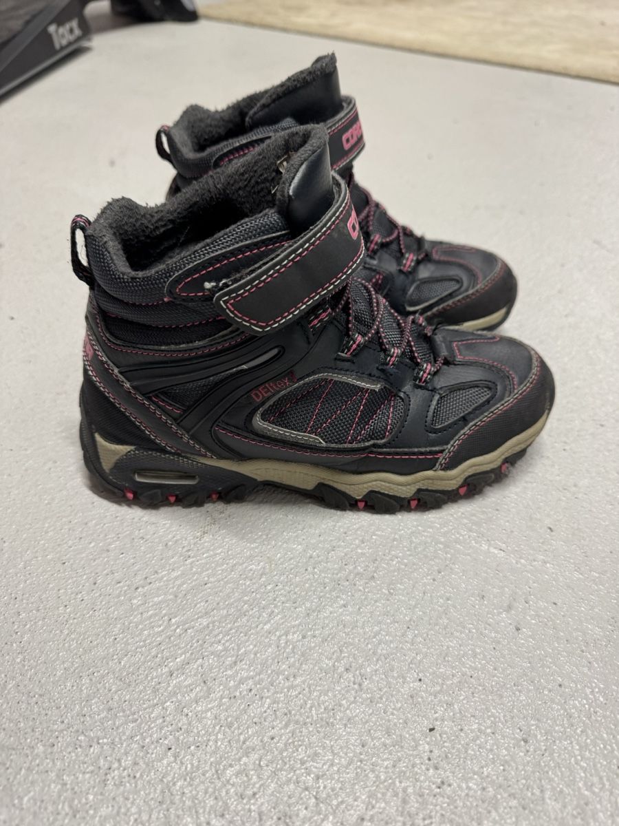 Chaussures garçon: Winterstiefel Cortina, Grösse 33 – D'occasion à Wetzikon ZH par alessior