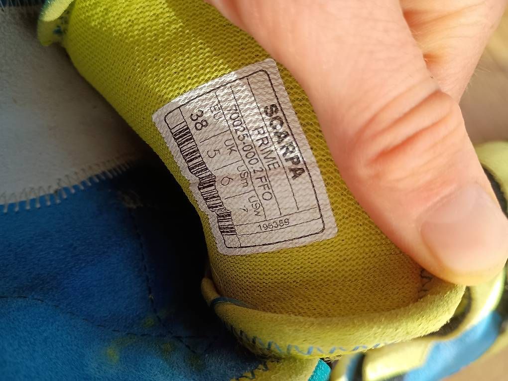 Chaussures hommes: Kletterschuhe Scarpa Gr.38 – D'occasion à Locarno par vawa 1