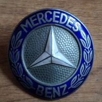 Mercedes Stern Emblem