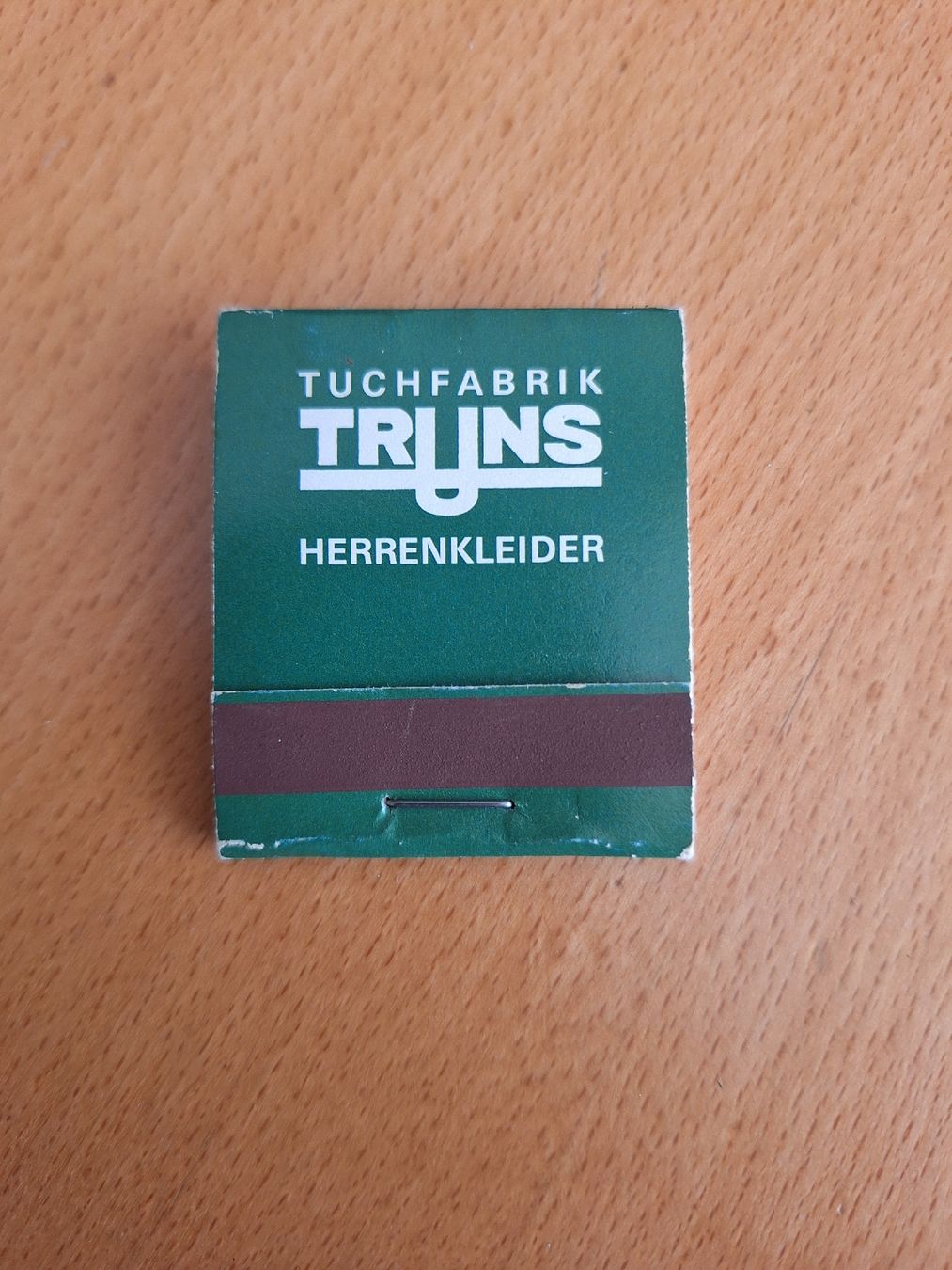 Briquets: altes Zündholzbriefchen Tuchfabrik Truns – Neuf (Voir description) à zumikon par lotegrandote 1