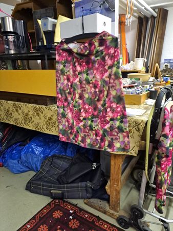 Damen Rock Blumenmuster Grösse unbekannt guter Zustand